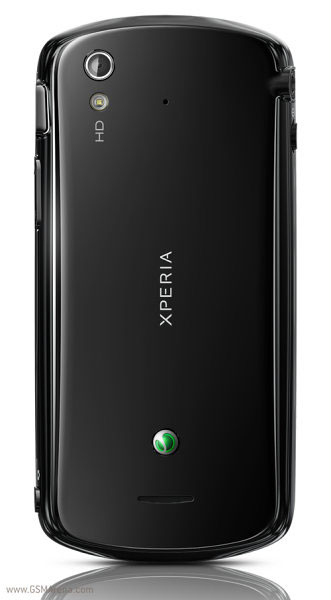 Điện thoại chơi game Xperia Play chính thức xuất hiện