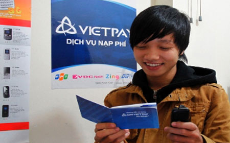 Anh Thiên Ninh – Cầu Giấy hào hứng vì mua được chiếc Sim VietPay.