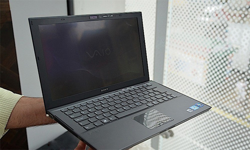 Laptop thương gia Vaio Z giá gần 64 triệu đồng tại Việt Nam