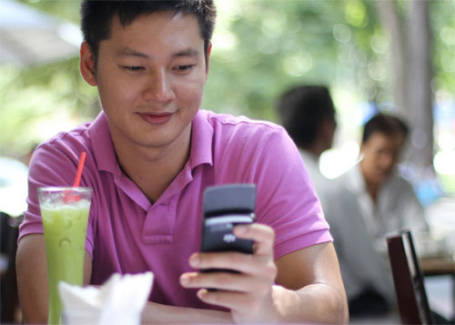 Chia sẻ niềm đam mê BlackBerry cùng 'sao' Việt
