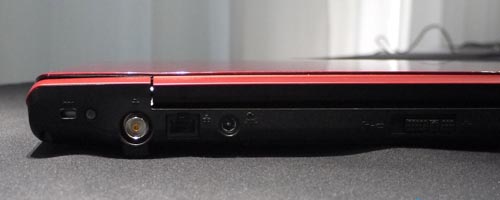 Laptop 3D dành cho game thủ Toshiba Qosmio F750