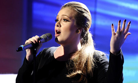 25 triệu đĩa nhạc của rất nhiều nghệ sĩ, trong đó có Adele, đã bị thiêu hủy. Ảnh: Guardian.