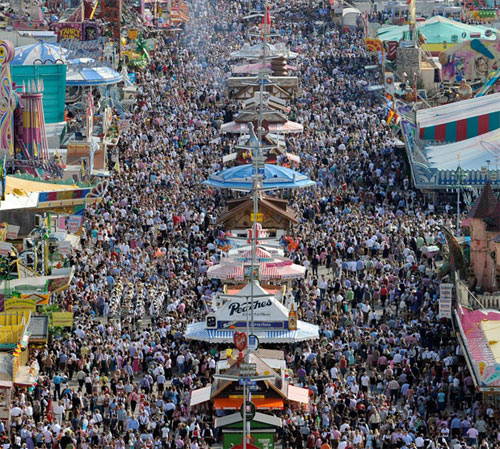 Đặc sắc lễ hội bia lớn nhất thế giới