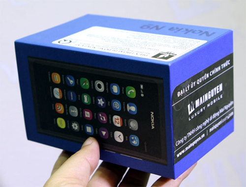 'Mở hộp' Nokia N9 chính hãng tại Việt Nam