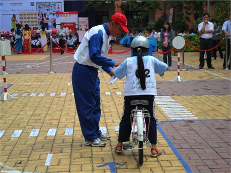 Sân chơi an toàn giao thông cho học sinh tiểu học